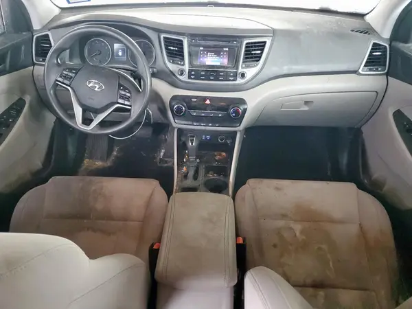 KM8J3CA46GU056893 2016 HYUNDAI TUCSON - Image 8