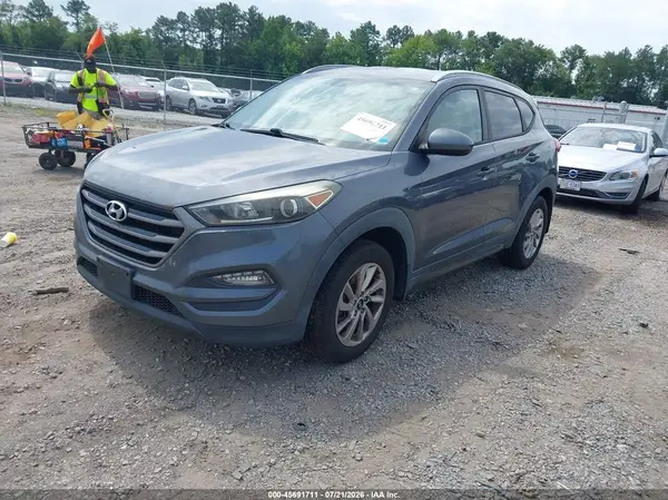 KM8J3CA46GU064816 2016 HYUNDAI TUCSON - Image 2
