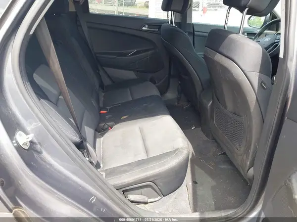 KM8J3CA46GU064816 2016 HYUNDAI TUCSON - Image 8
