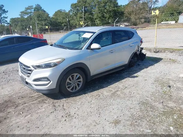KM8J3CA46GU066825 2016 HYUNDAI TUCSON - Image 2