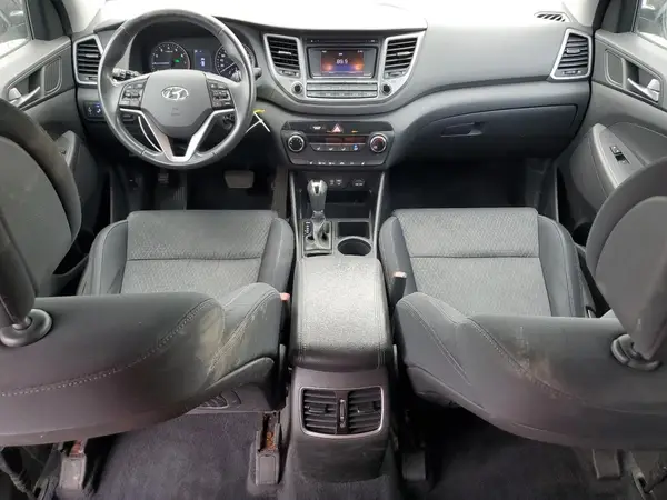 KM8J3CA46GU072382 2016 HYUNDAI TUCSON - Image 8