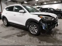 KM8J3CA46GU082605 2016 HYUNDAI TUCSON