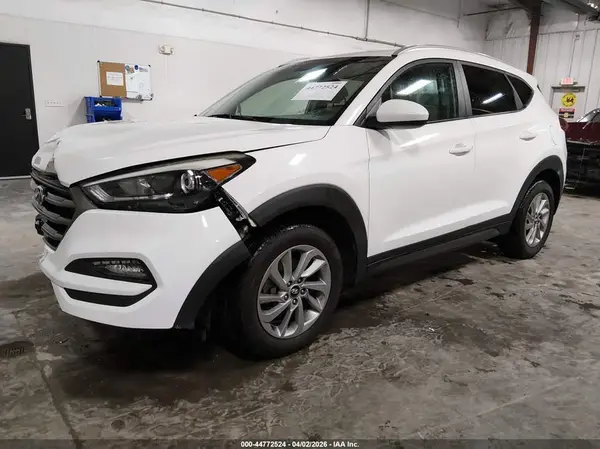 KM8J3CA46GU082605 2016 HYUNDAI TUCSON - Image 2