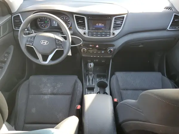 KM8J3CA46GU084242 2016 HYUNDAI TUCSON - Image 8