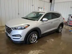 KM8J3CA46GU086623 2016 HYUNDAI TUCSON