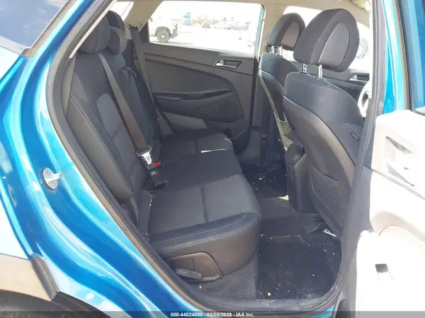 KM8J3CA46GU092504 2016 HYUNDAI TUCSON - Image 8