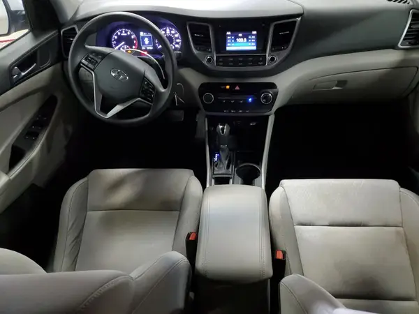 KM8J3CA46GU096892 2016 HYUNDAI TUCSON - Image 8