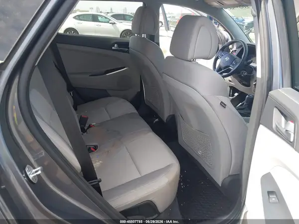 KM8J3CA46GU109480 2016 HYUNDAI TUCSON - Image 8