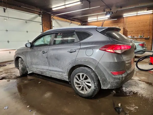 KM8J3CA46GU126814 2016 HYUNDAI TUCSON - Image 2