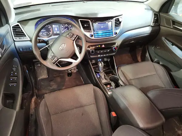 KM8J3CA46GU126814 2016 HYUNDAI TUCSON - Image 8