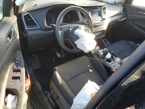 KM8J3CA46GU141264 2016 HYUNDAI TUCSON - Image 8