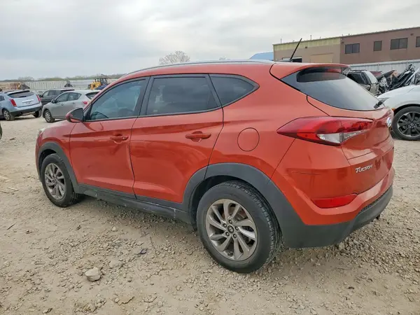 KM8J3CA46GU158923 2016 HYUNDAI TUCSON - Image 2