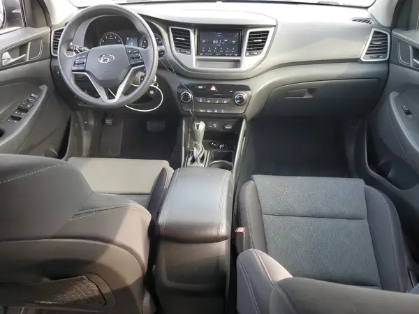 KM8J3CA46GU178492 2016 HYUNDAI TUCSON - Image 8