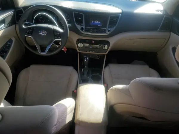 KM8J3CA46GU179819 2016 HYUNDAI TUCSON - Image 8