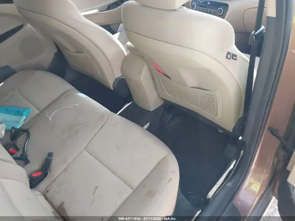 KM8J3CA46GU182378 2016 HYUNDAI TUCSON - Image 8