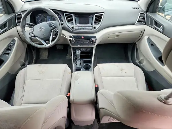 KM8J3CA46GU221387 2016 HYUNDAI TUCSON - Image 8