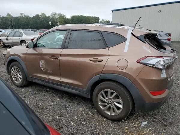KM8J3CA46GU229053 2016 HYUNDAI TUCSON - Image 2
