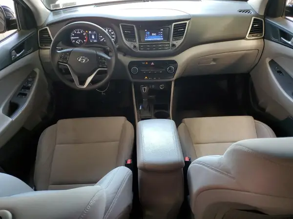 KM8J3CA46GU237167 2016 HYUNDAI TUCSON - Image 8
