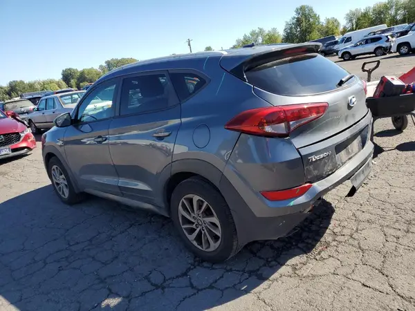 KM8J3CA46GU242997 2016 HYUNDAI TUCSON - Image 2