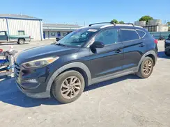 KM8J3CA46GU253191 2016 HYUNDAI TUCSON