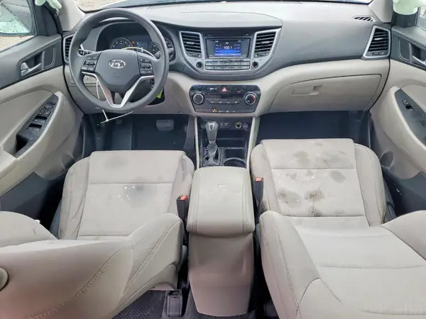 KM8J3CA46GU255037 2016 HYUNDAI TUCSON - Image 8