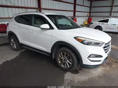 KM8J3CA46HU266668 2017 HYUNDAI TUCSON