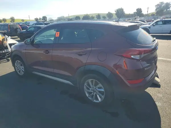 KM8J3CA46HU281008 2017 HYUNDAI TUCSON - Image 2