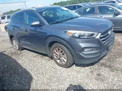 KM8J3CA46HU288668 2017 HYUNDAI TUCSON
