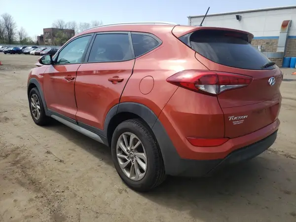 KM8J3CA46HU290209 2017 HYUNDAI TUCSON - Image 2