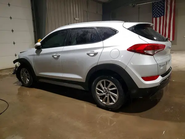 KM8J3CA46HU314735 2017 HYUNDAI TUCSON - Image 2