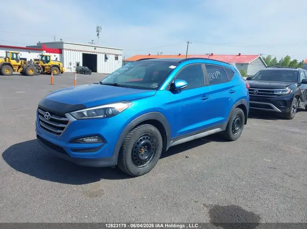 KM8J3CA46HU317229 2017 HYUNDAI TUCSON - Image 2