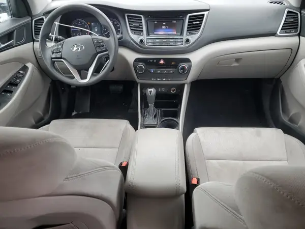 KM8J3CA46HU324522 2017 HYUNDAI TUCSON - Image 8