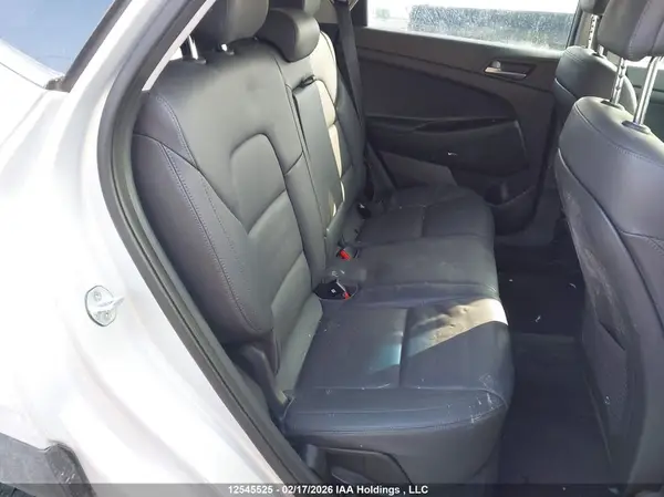 KM8J3CA46HU382260 2017 HYUNDAI TUCSON - Image 8