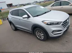 KM8J3CA46HU388673 2017 HYUNDAI TUCSON
