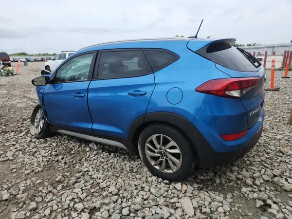 KM8J3CA46HU389578 2017 HYUNDAI TUCSON - Image 2