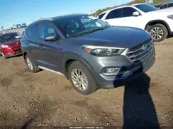 KM8J3CA46HU401504 2017 HYUNDAI TUCSON