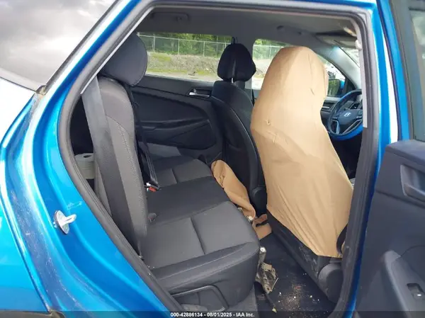 KM8J3CA46HU405097 2017 HYUNDAI TUCSON - Image 8