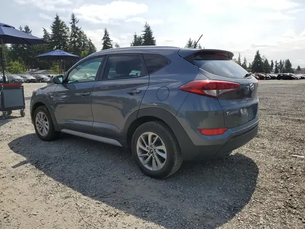 KM8J3CA46HU412504 2017 HYUNDAI TUCSON - Image 2