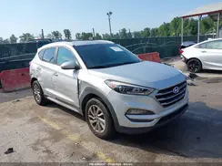 KM8J3CA46HU423938 2017 HYUNDAI TUCSON