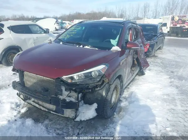 KM8J3CA46HU426466 2017 HYUNDAI TUCSON - Image 2