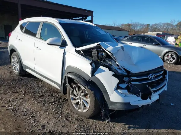 KM8J3CA46HU479409 2017 HYUNDAI TUCSON - Image 1