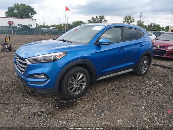 KM8J3CA46HU481709 2017 HYUNDAI TUCSON - Image 2