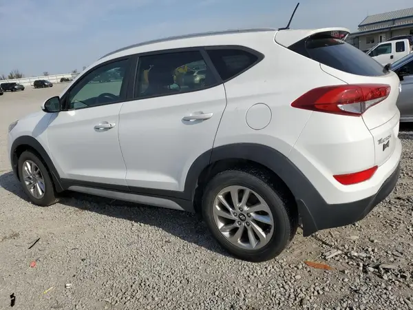 KM8J3CA46HU484366 2017 HYUNDAI TUCSON - Image 2