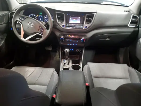 KM8J3CA46HU497313 2017 HYUNDAI TUCSON - Image 8