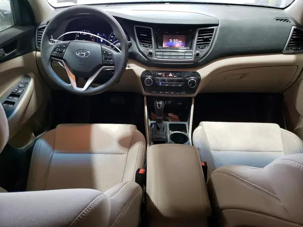 KM8J3CA46HU501442 2017 HYUNDAI TUCSON - Image 8