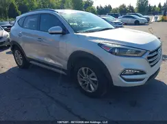 KM8J3CA46HU514871 2017 HYUNDAI TUCSON