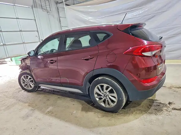 KM8J3CA46HU519682 2017 HYUNDAI TUCSON - Image 2