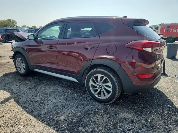 KM8J3CA46HU532870 2017 HYUNDAI TUCSON - Image 2