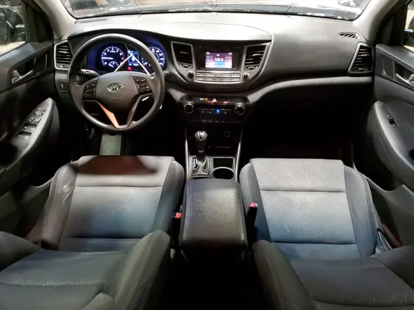 KM8J3CA46HU538149 2017 HYUNDAI TUCSON - Image 8