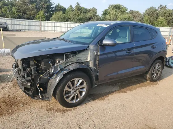 KM8J3CA46JU596994 2018 HYUNDAI TUCSON - Image 1